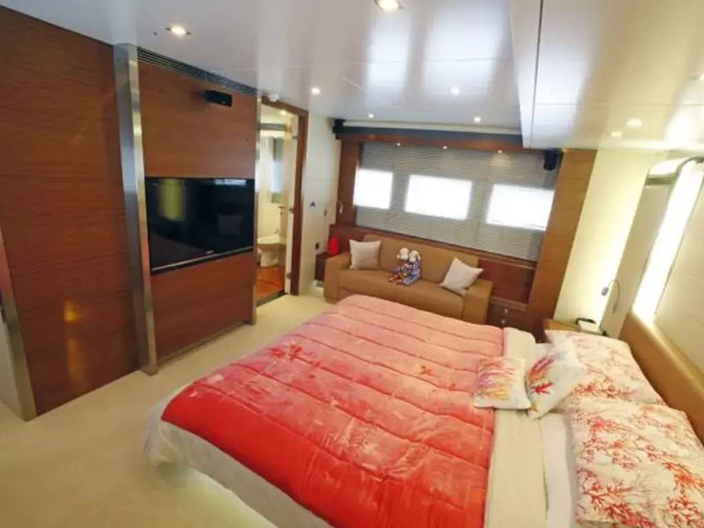 Thumbnail von Avangard 42M