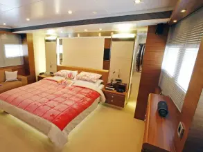 Thumbnail von Avangard 42M