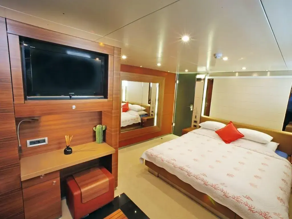 Thumbnail von Avangard 42M