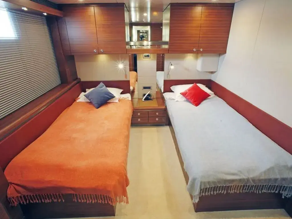 Thumbnail von Avangard 42M