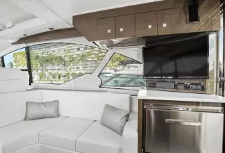 Thumbnail von Cruisers Yachts 50 Cantius