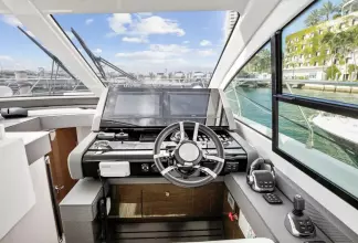 Thumbnail von Cruisers Yachts 50 Cantius