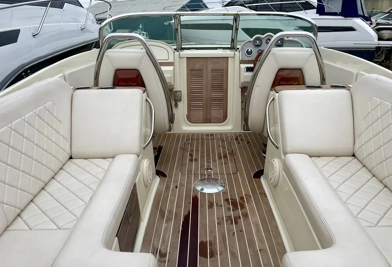 Thumbnail von Chris Craft 27 Corsair