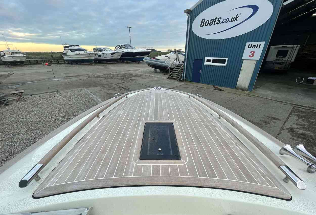 Thumbnail von Chris Craft 27 Corsair