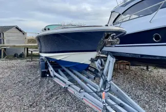 Thumbnail von Chris Craft 27 Corsair