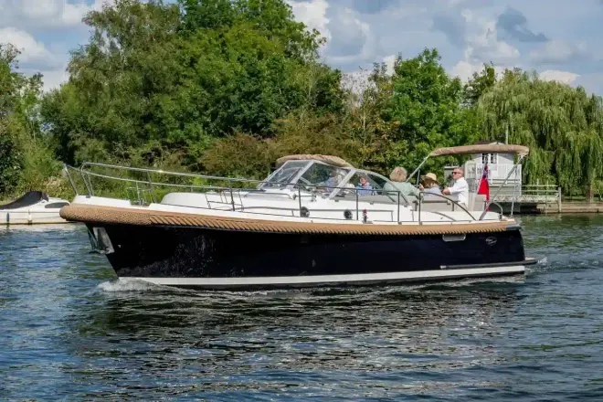 Intercruiser 29