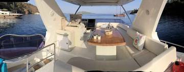 Thumbnail von Azimut 64 Fly