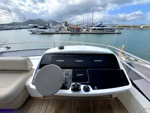 Thumbnail von Fairline Squadron 68