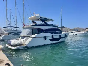 Thumbnail von Fairline Squadron 68