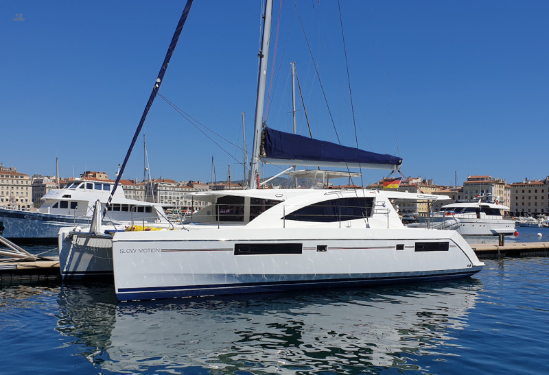 Robertson &amp; Caine (US) Leopard 48 KAT