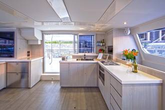 Thumbnail von Robertson & Caine (US) Leopard 48 KAT