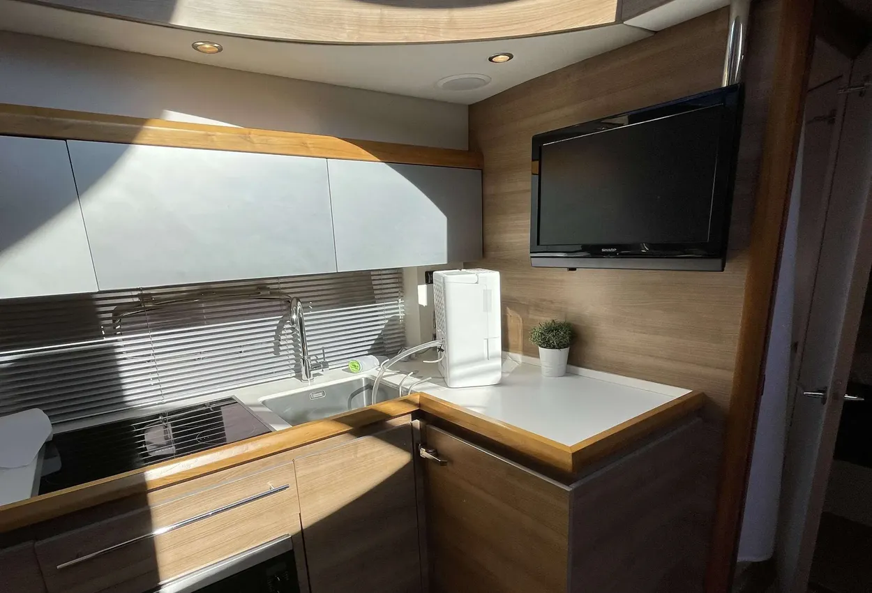 Thumbnail von Sealine F46 Danielanna