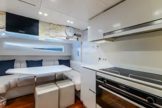 Thumbnail von Peri Yachts 37 Fusion