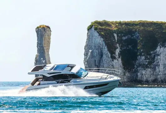 Grandezza 37 CA