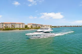 Thumbnail von Marquis 65 Off The Grid