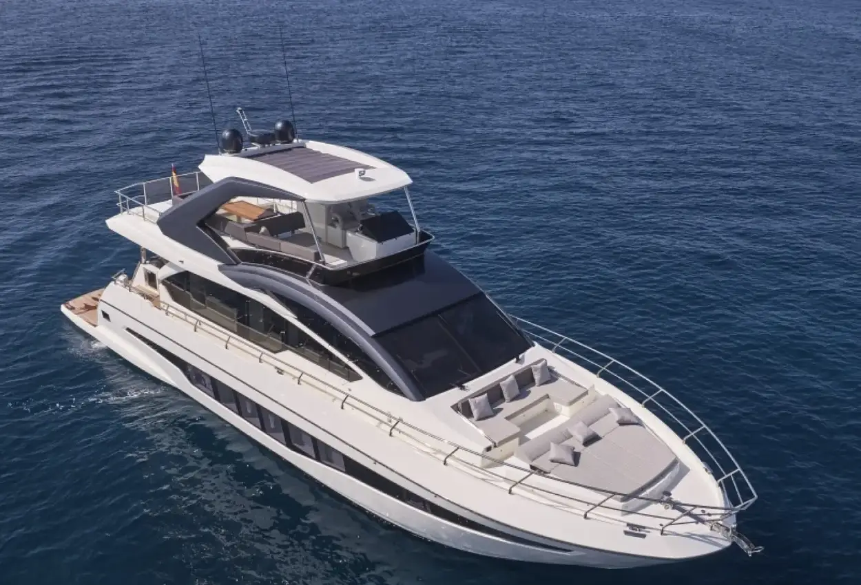 Thumbnail von Astondoa 66 Flybridge