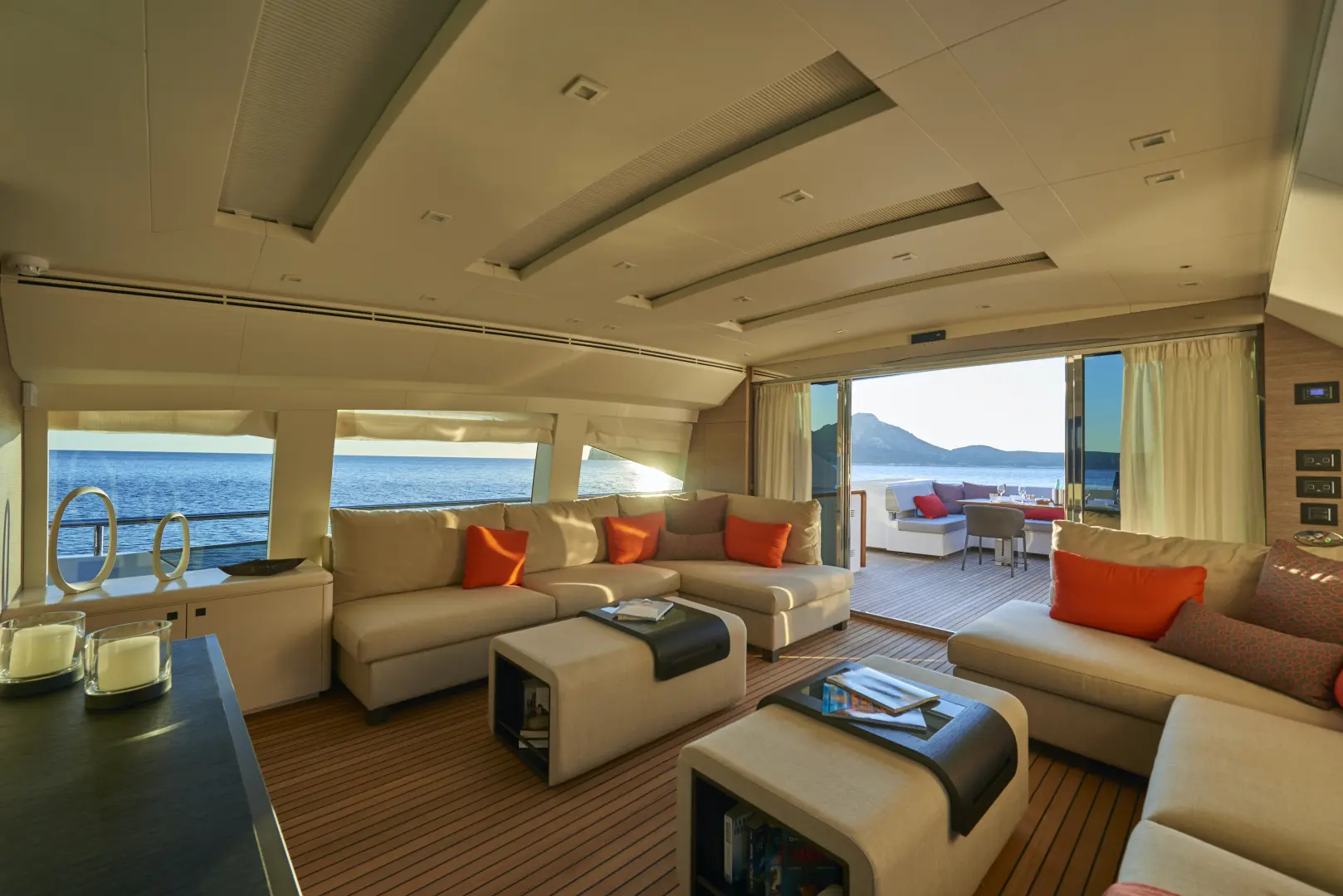 Thumbnail von Astondoa 110 Century