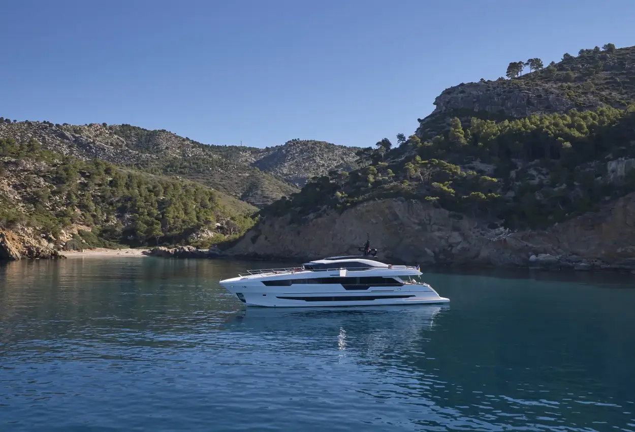 Thumbnail von Astondoa 110 Century