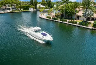 Thumbnail von Sea Ray 40 Sundancer  Its All Good