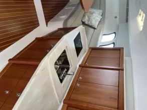 Thumbnail von Intrepid 475 Sport Yacht LUMA IV