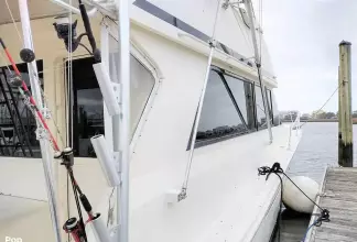 Thumbnail von Viking 53 Convertible