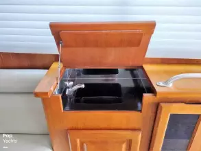 Thumbnail von Viking 53 Convertible