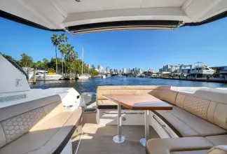 Thumbnail von Sea Ray 350 Sundancer Coupe