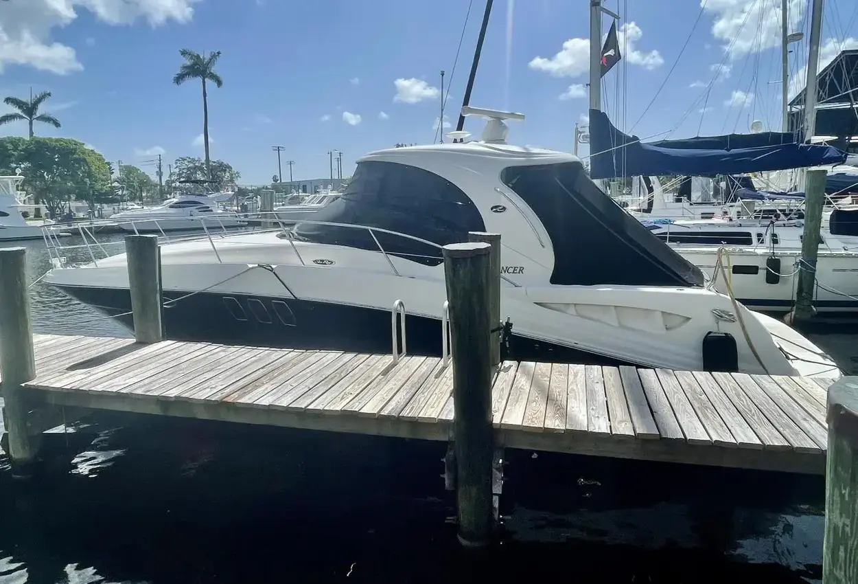 Sea Ray 40 Sundancer  Just J's