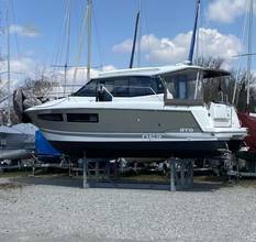 Thumbnail von Jeanneau (FR) Jeanneau NC 9