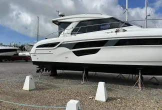 Thumbnail von Bavaria Sport 450 Weeks Away