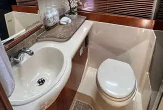 Thumbnail von Cruisers Yachts 390 Coupe