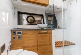 Thumbnail von Boston Whaler 405 Conquest Lobo Del Mar II