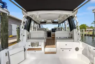 Thumbnail von Boston Whaler 405 Conquest Lobo Del Mar II