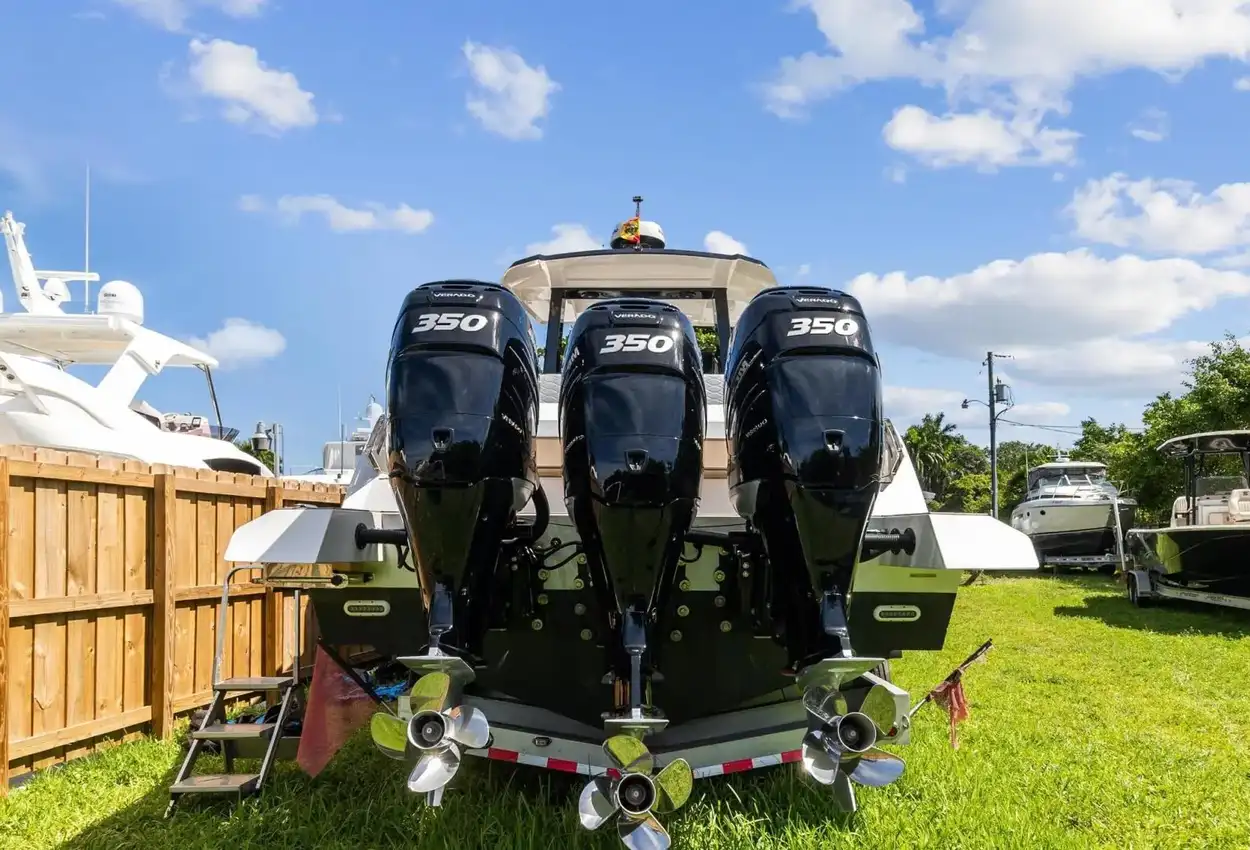 Thumbnail von Astondoa 377 Coupe Outboard