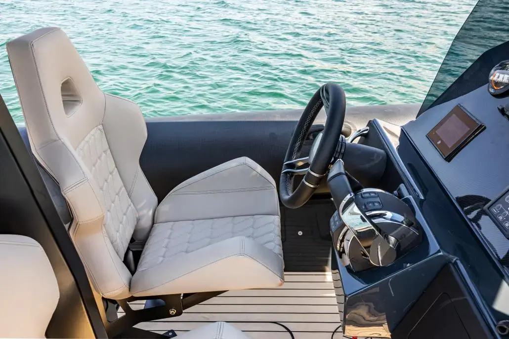 Thumbnail von Skipper 4x32 high performance RIB