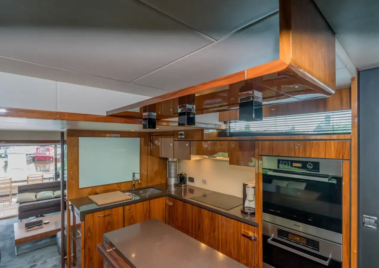 Thumbnail von Fairline Squadron 78