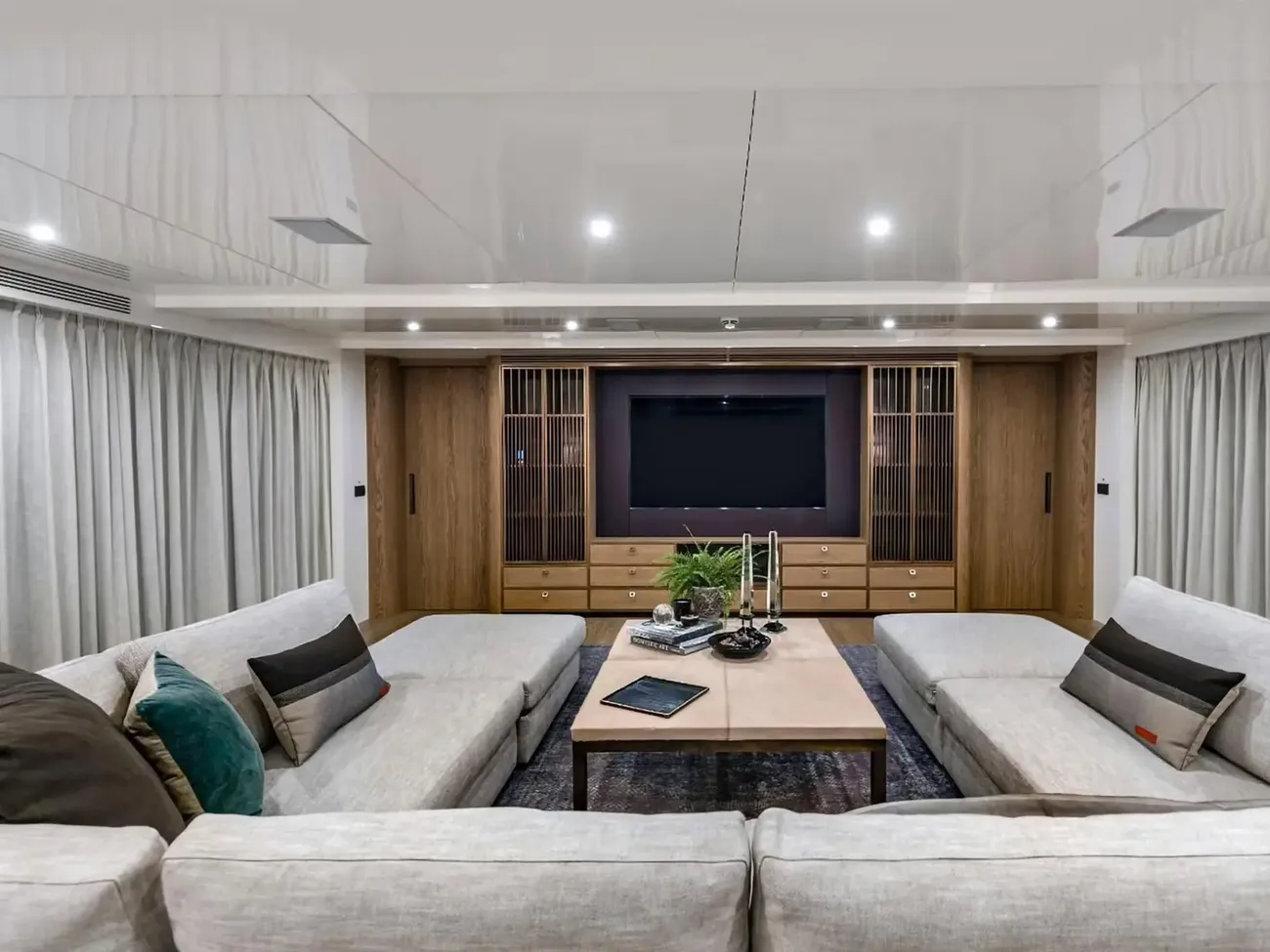 Thumbnail von Cmb Yachts 47 M