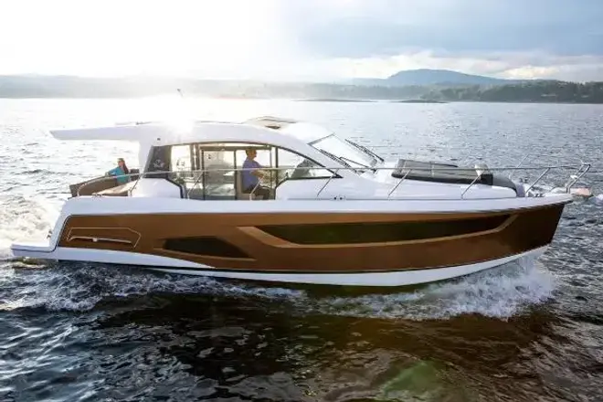 Sealine C390 New Build to Specification