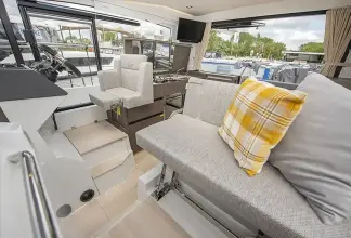 Thumbnail von Sealine C335 Available Now