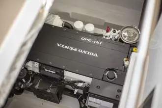 Thumbnail von Sealine C335 Available Now