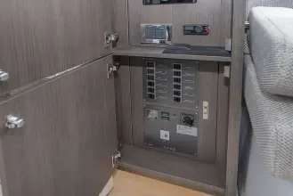 Thumbnail von Sealine C335 Available Now