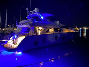 Thumbnail von Dominator 68