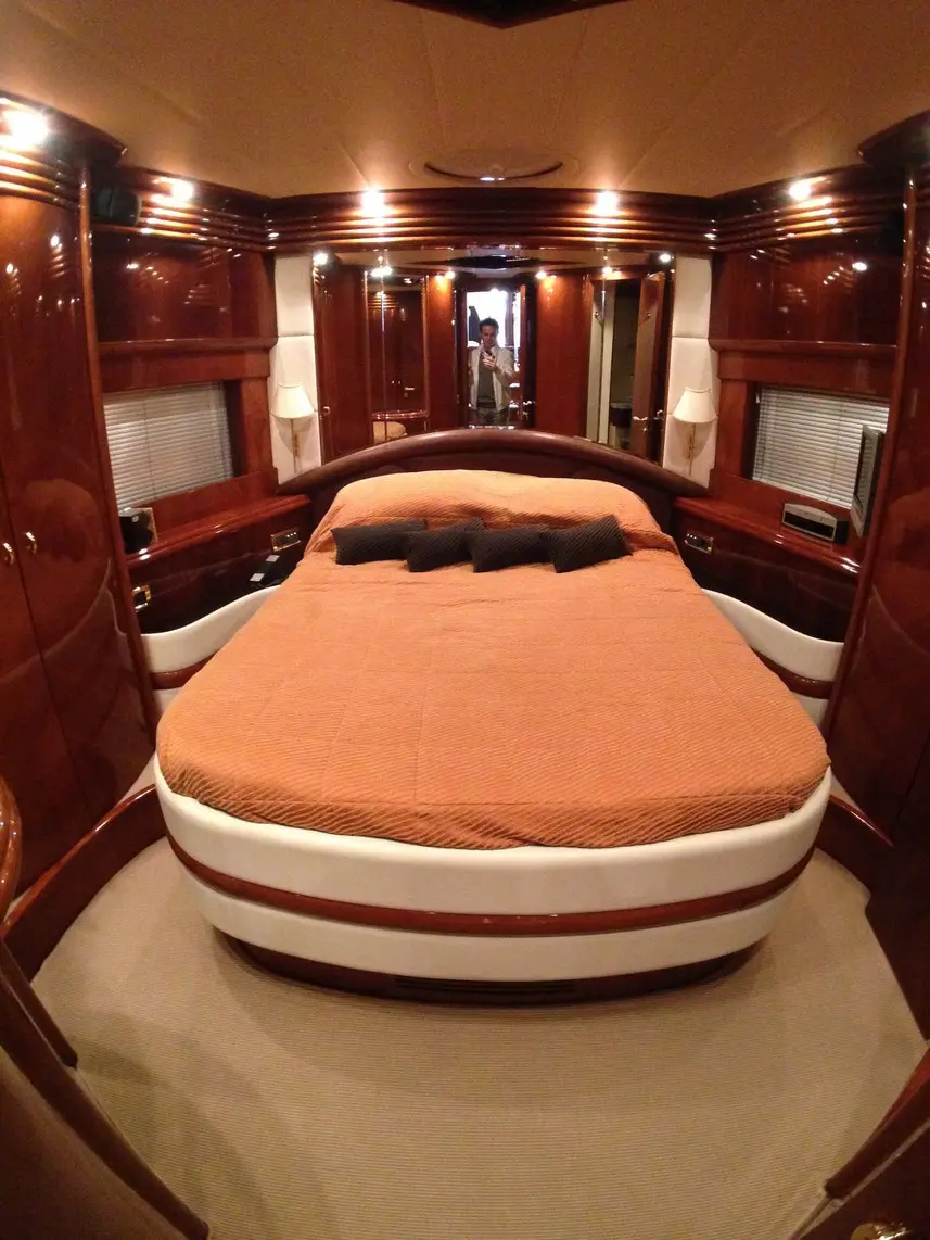 Thumbnail von Dominator 68