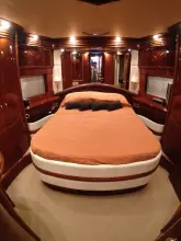 Thumbnail von Dominator 68