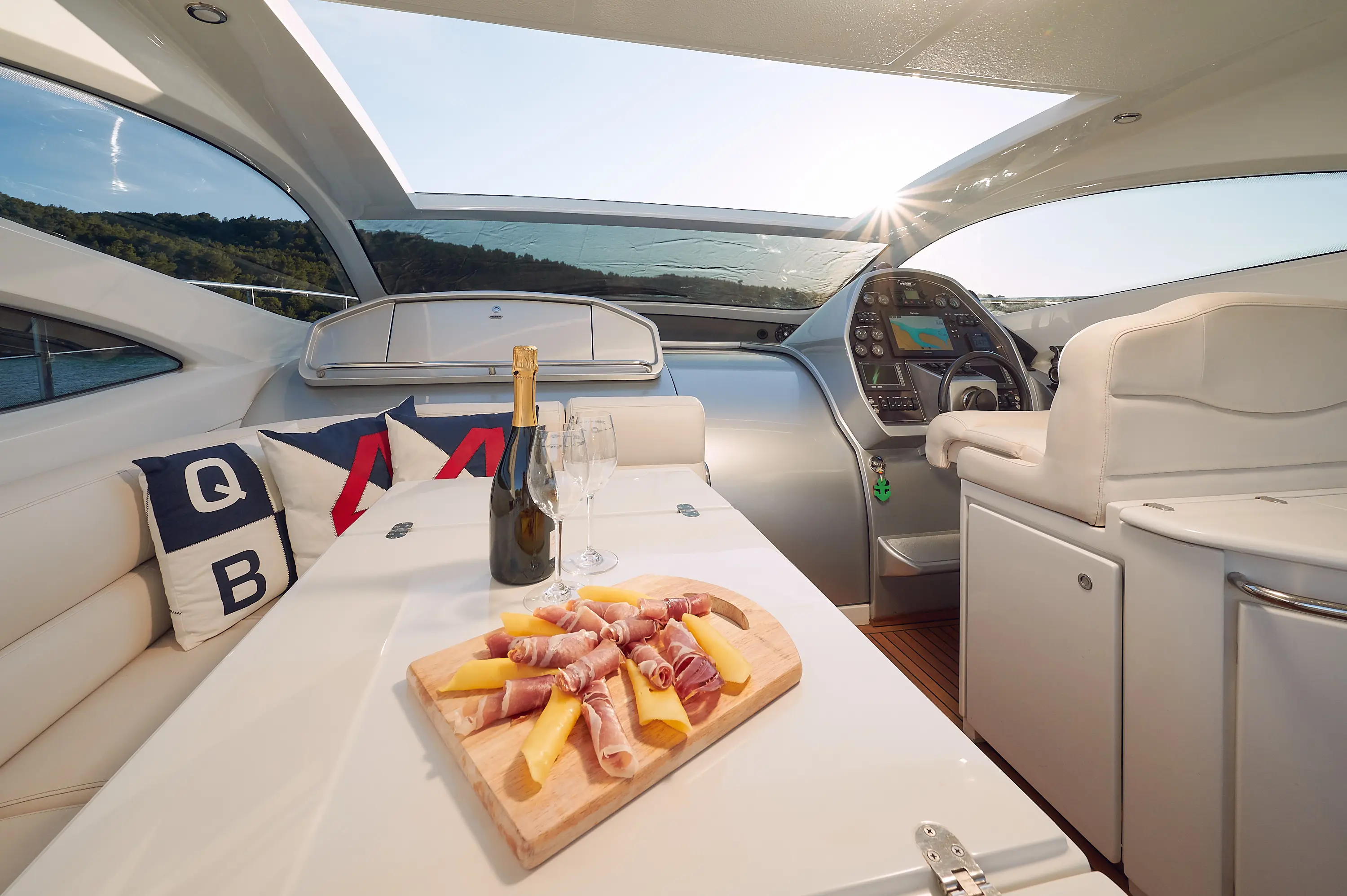 Thumbnail von Pershing 50