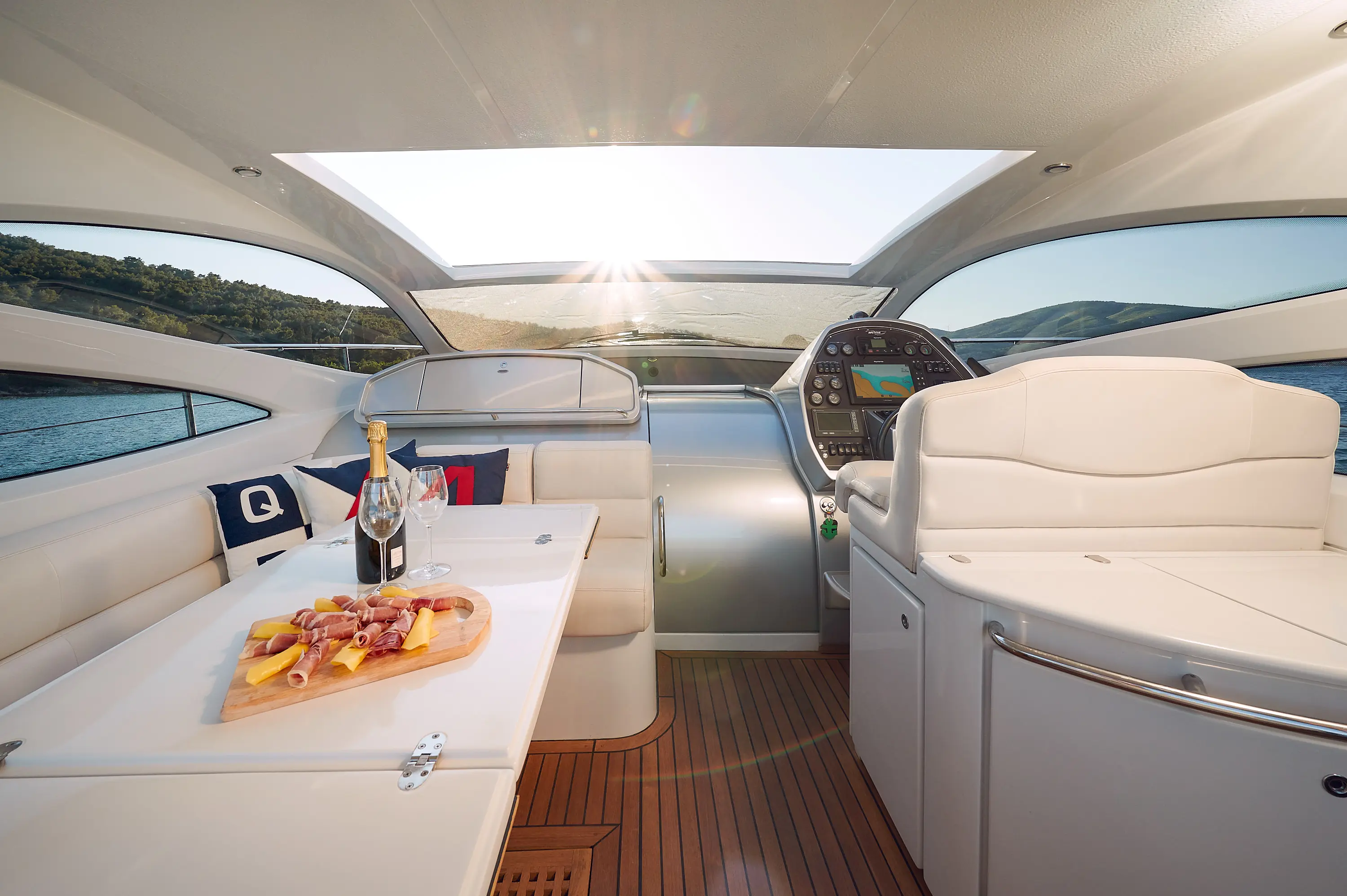 Thumbnail von Pershing 50