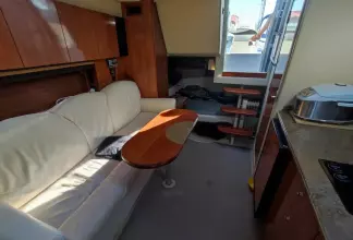 Thumbnail von Cruisers Yachts 330 Express