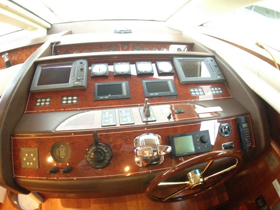 Thumbnail von Dominator 68S