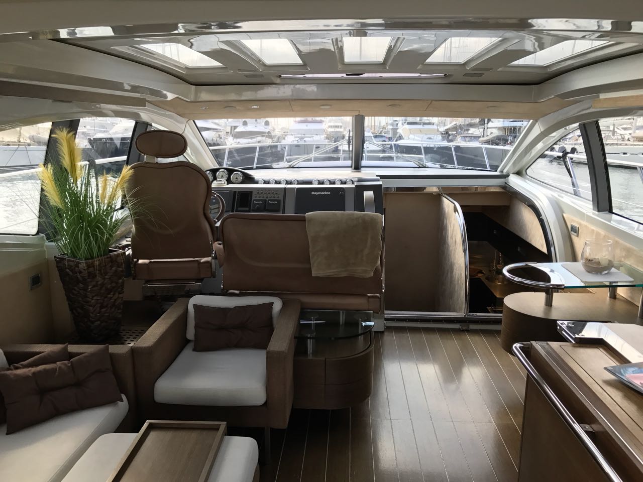 Thumbnail von Azimut 68 S