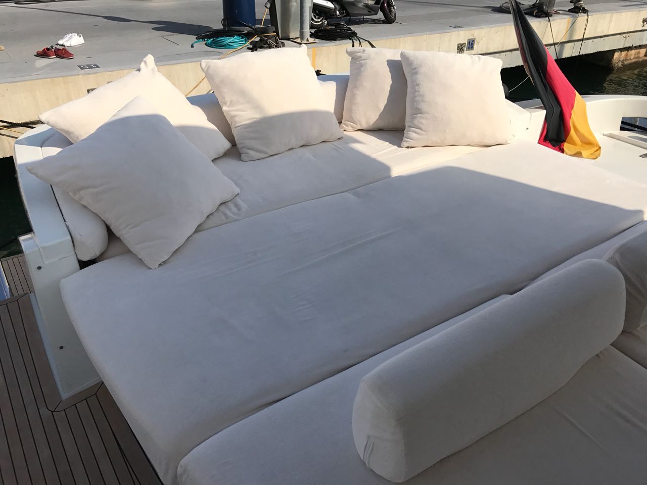 Thumbnail von Azimut 68 S